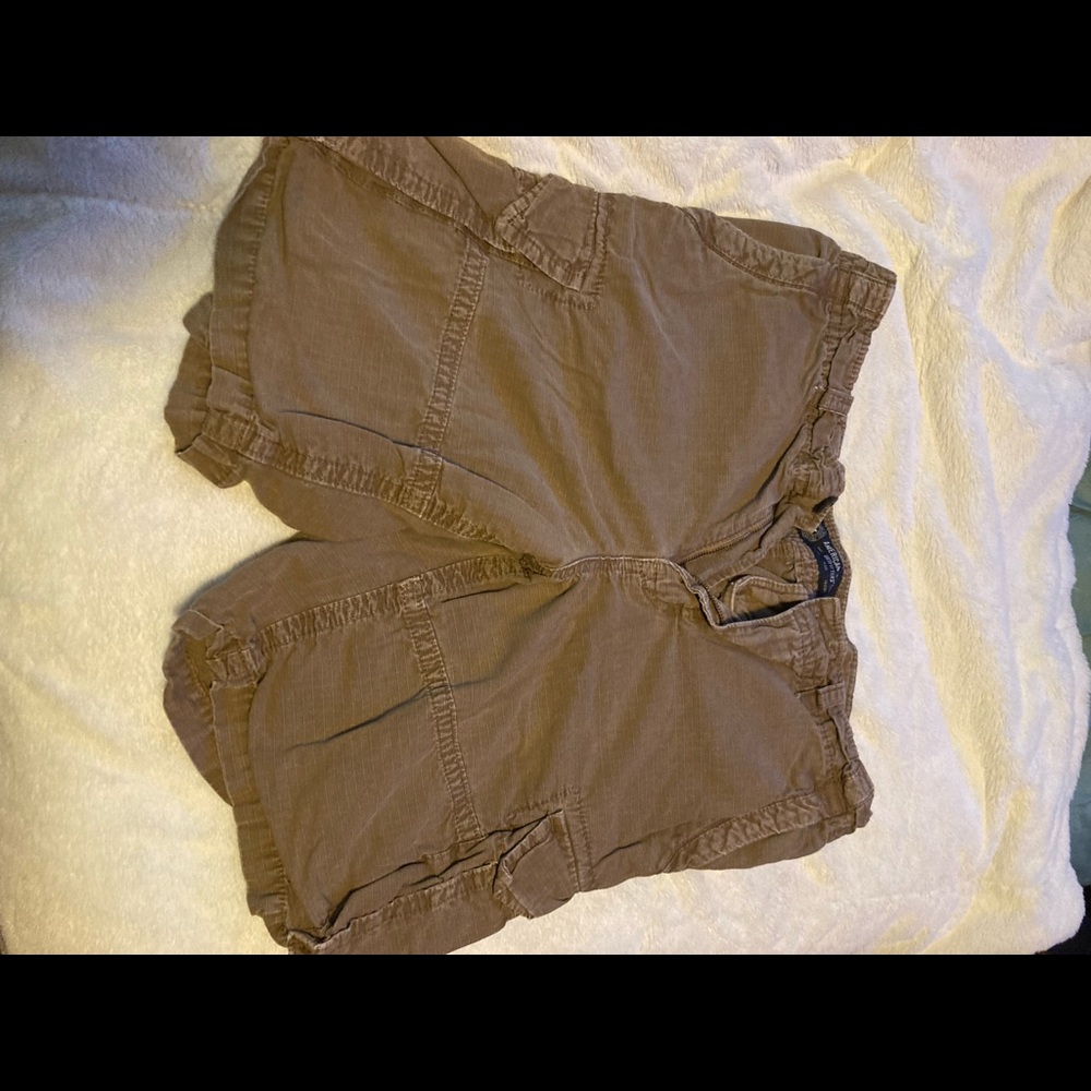American eagle cargo shorts